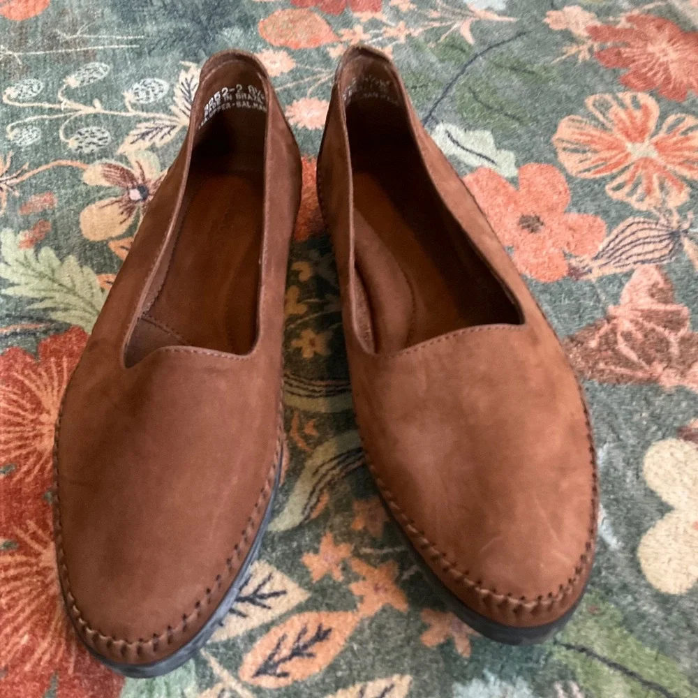 Clarks Loafers Women 8.5W Brown Leather Slip On Comfort Flats 3252-2